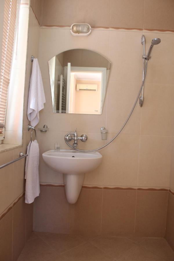 Respekt Guest House Sunny Beach Ngoại thất bức ảnh