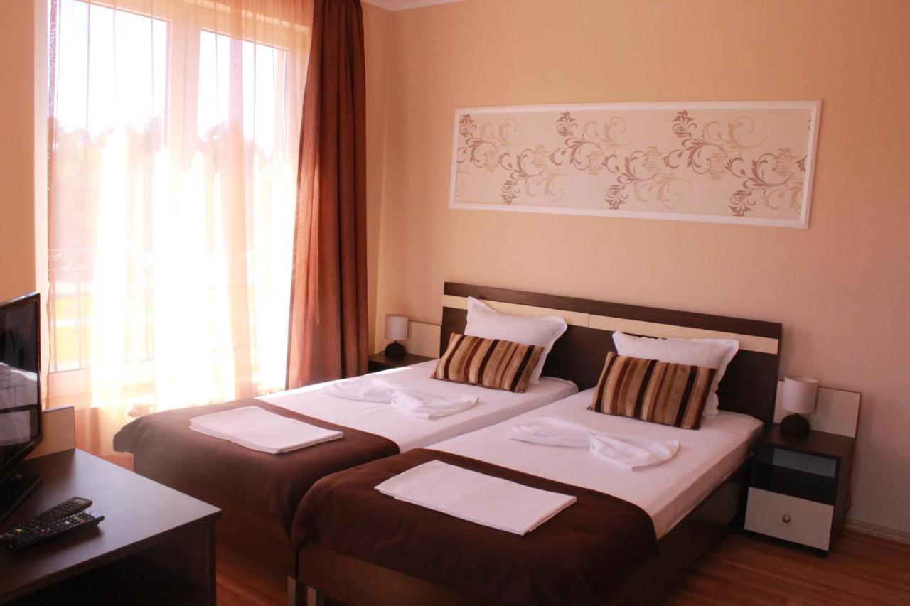 Respekt Guest House Sunny Beach Ngoại thất bức ảnh