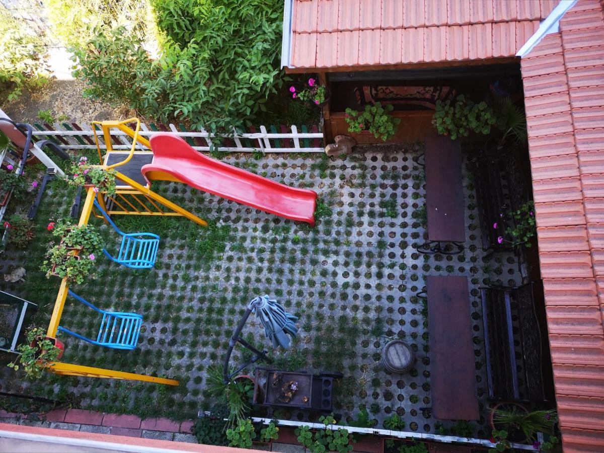 Respekt Guest House Sunny Beach Ngoại thất bức ảnh