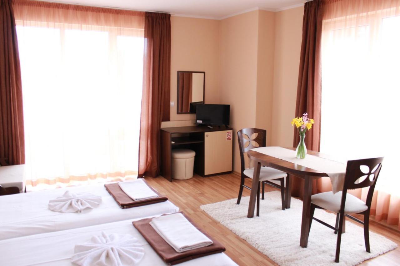 Respekt Guest House Sunny Beach Ngoại thất bức ảnh