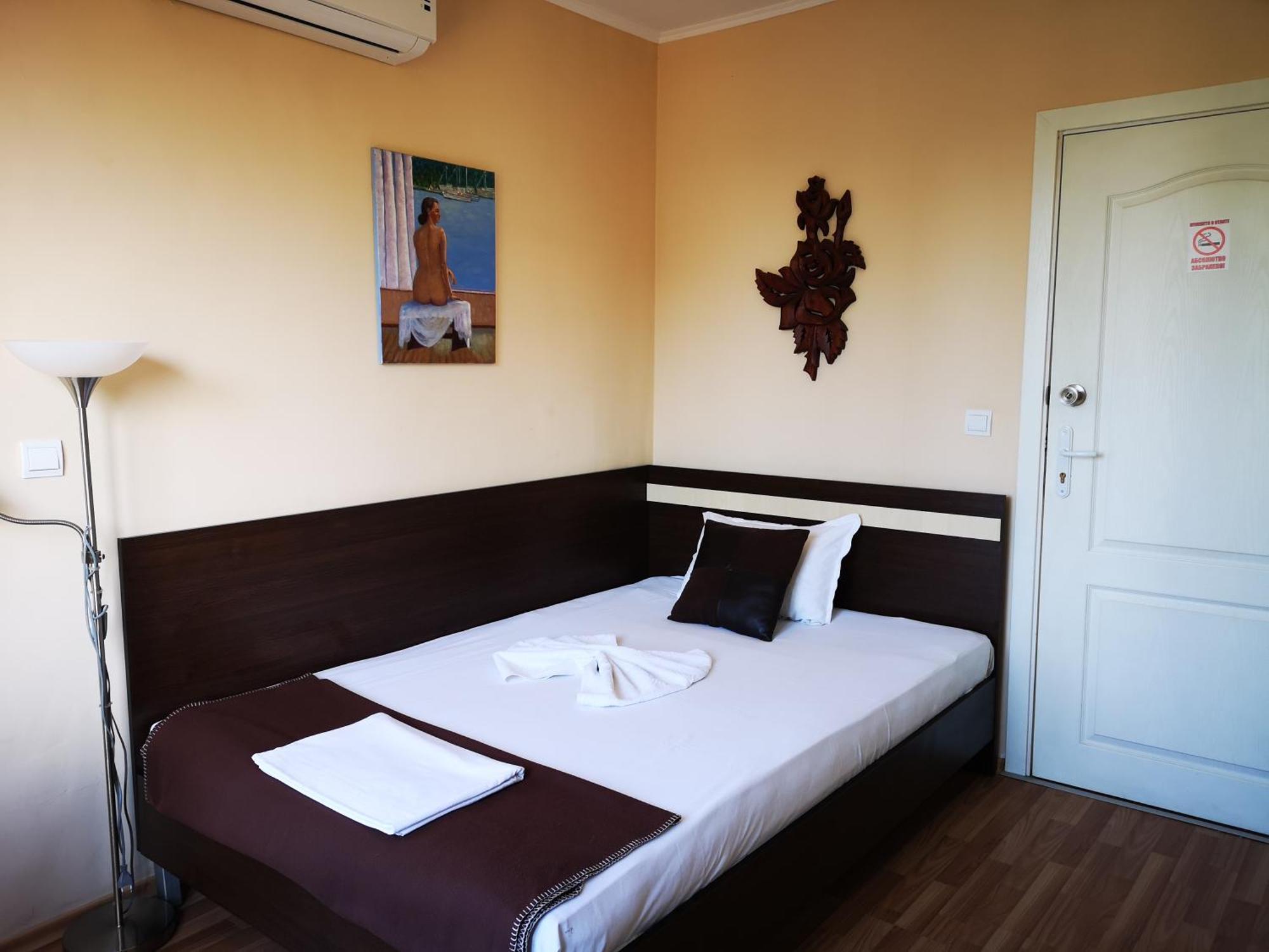 Respekt Guest House Sunny Beach Phòng bức ảnh